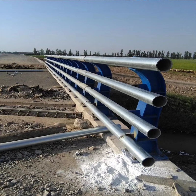 护栏施工的方法